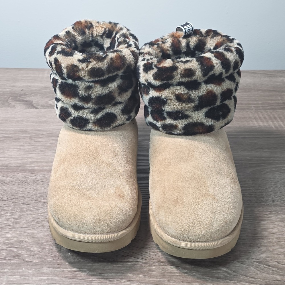 UGG CLASSIC MINI FLUFF QUILTED LEOPARD AMPHORA BOOT Womens US11/UK9